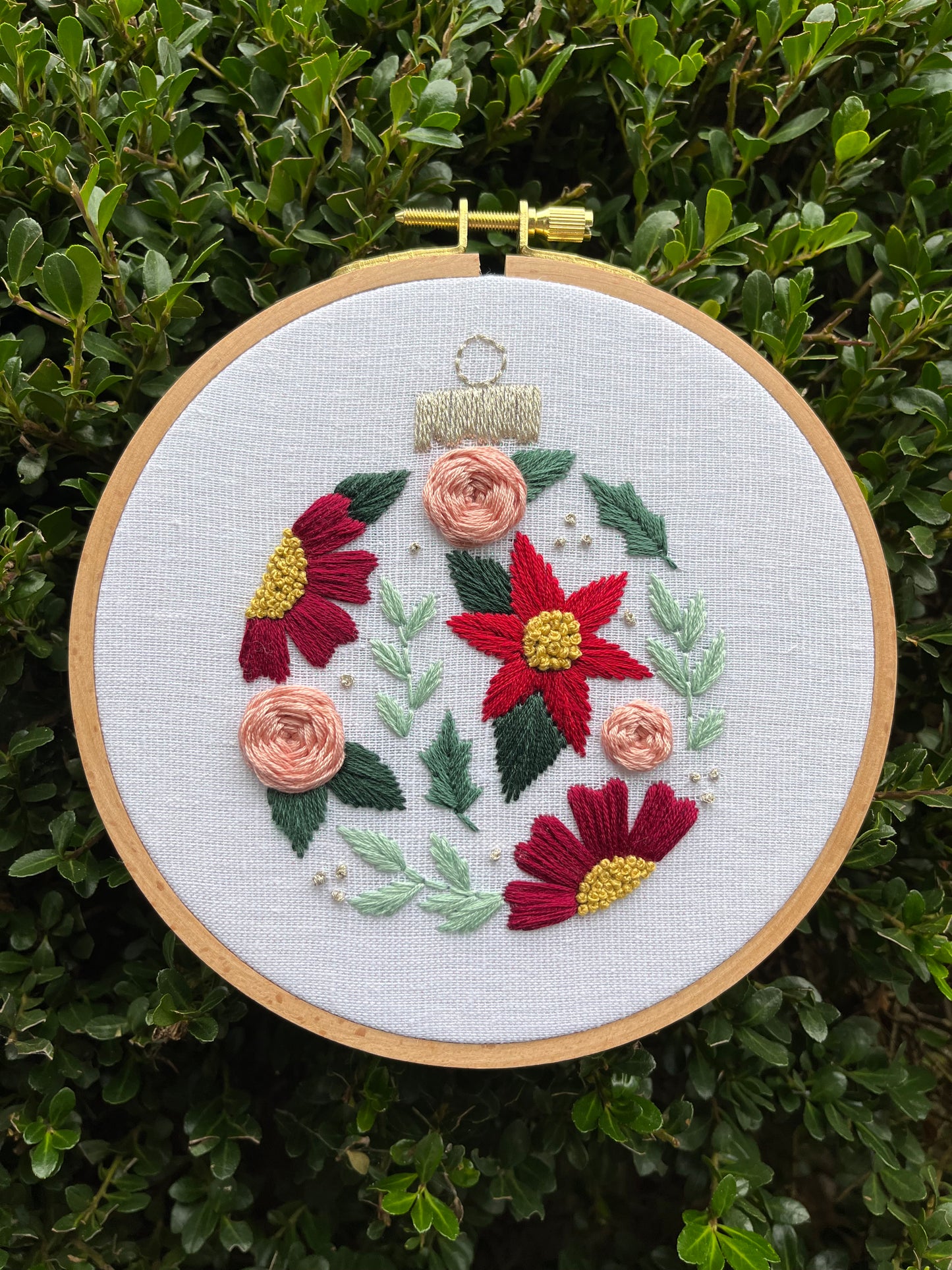 PDF Pattern - Blooming Bauble, Beginner/Intermediate Floral Christmas Ornament Hand Embroidery Pattern