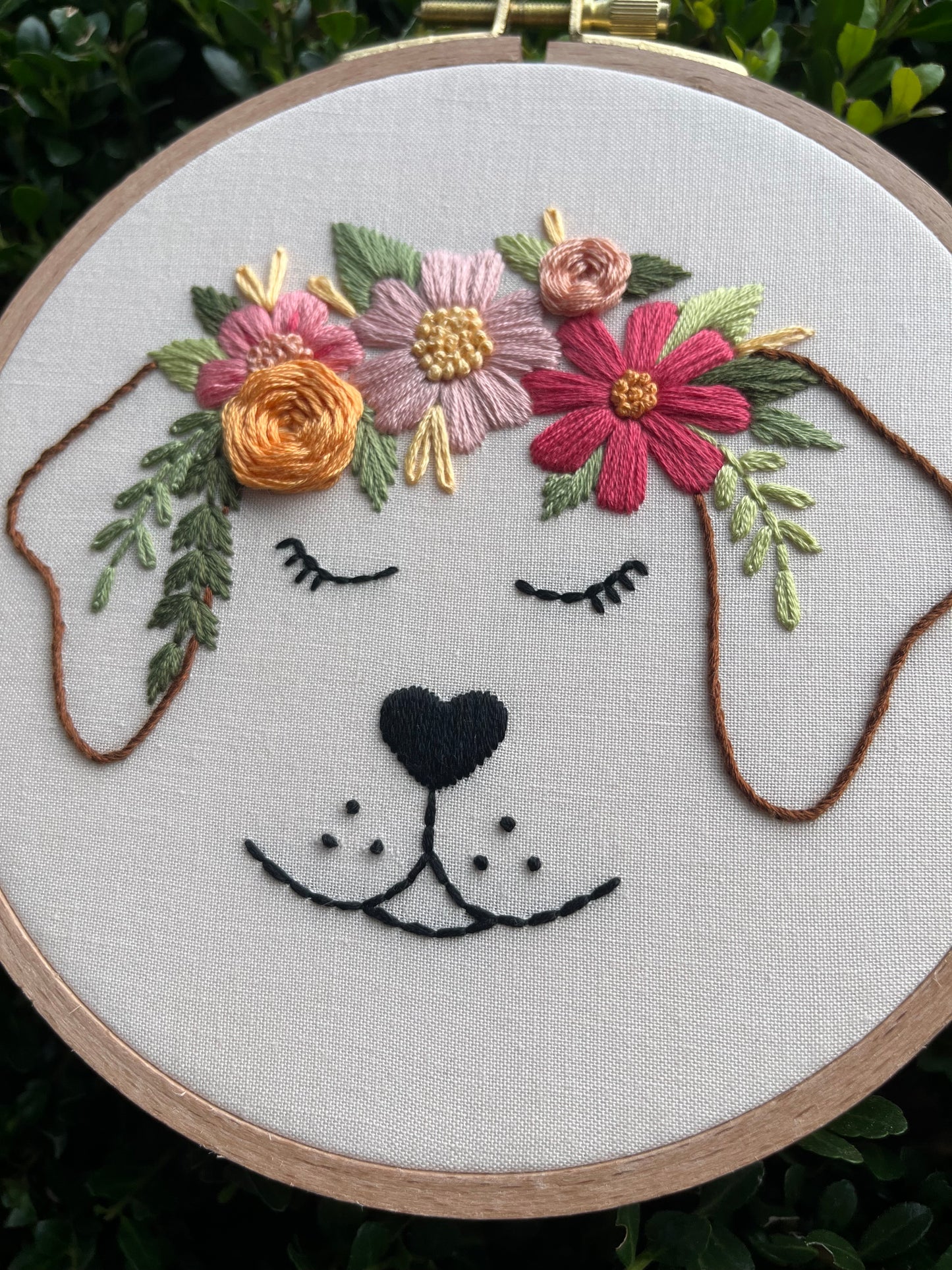 PDF Pattern - Posy Puppy, Flower Crown Dog, Beginner/Intermediate Floral Hand Embroidery Pattern