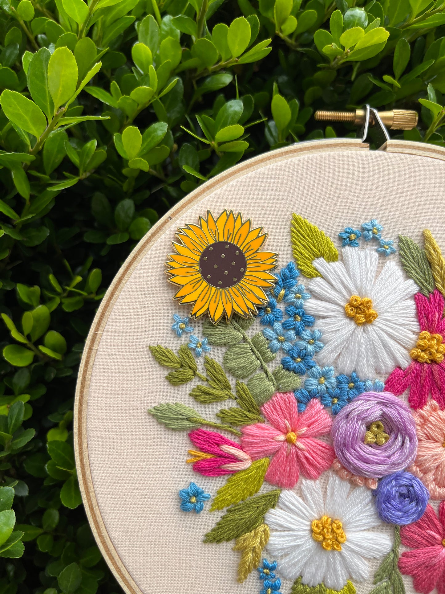 Enamel Sunflower and Daisy Needle Minder, Set or Individual - Embroidery Accessory