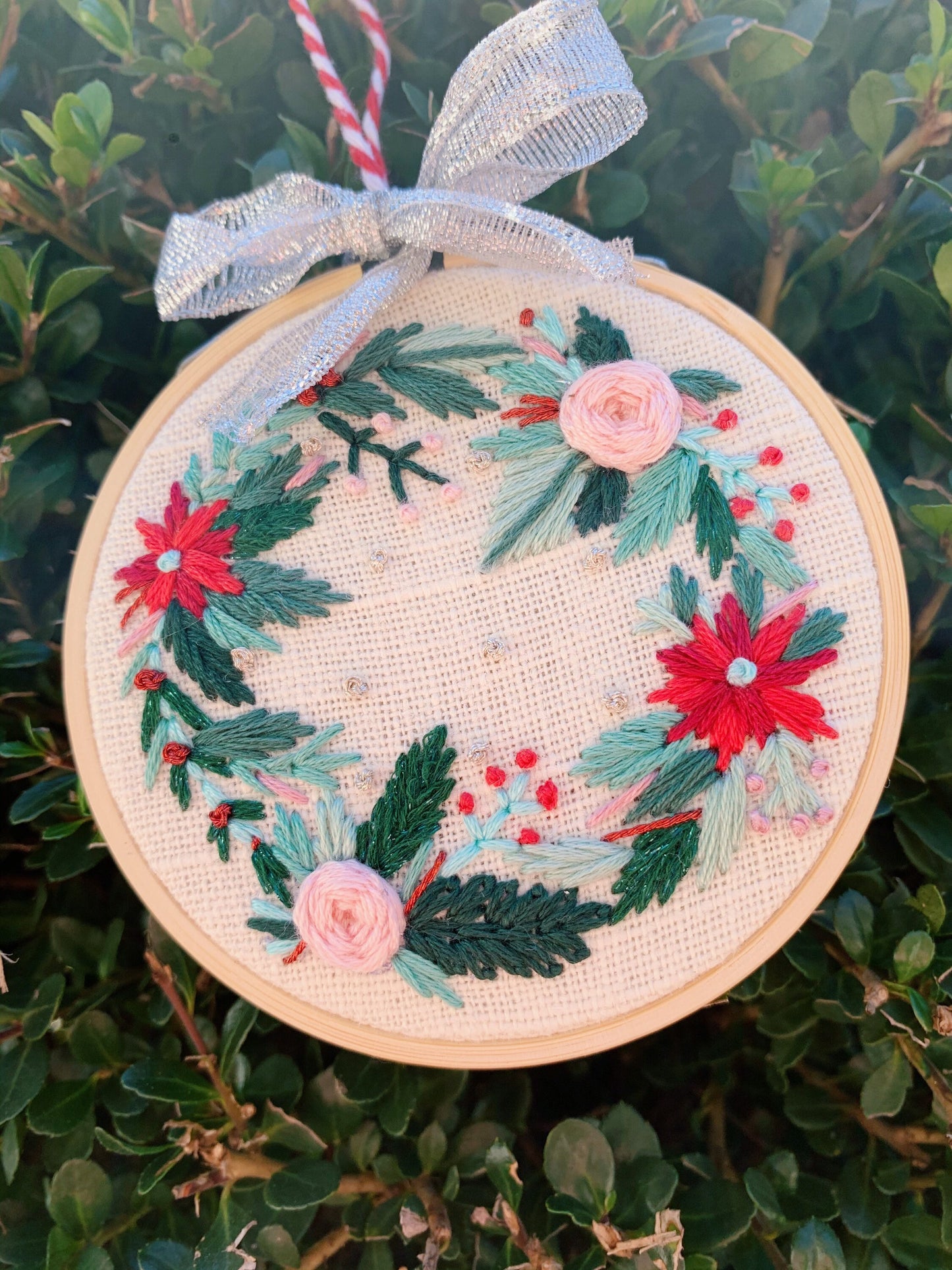 PDF Pattern - Floral Christmas Wreath, Intermediate Embroidery Pattern