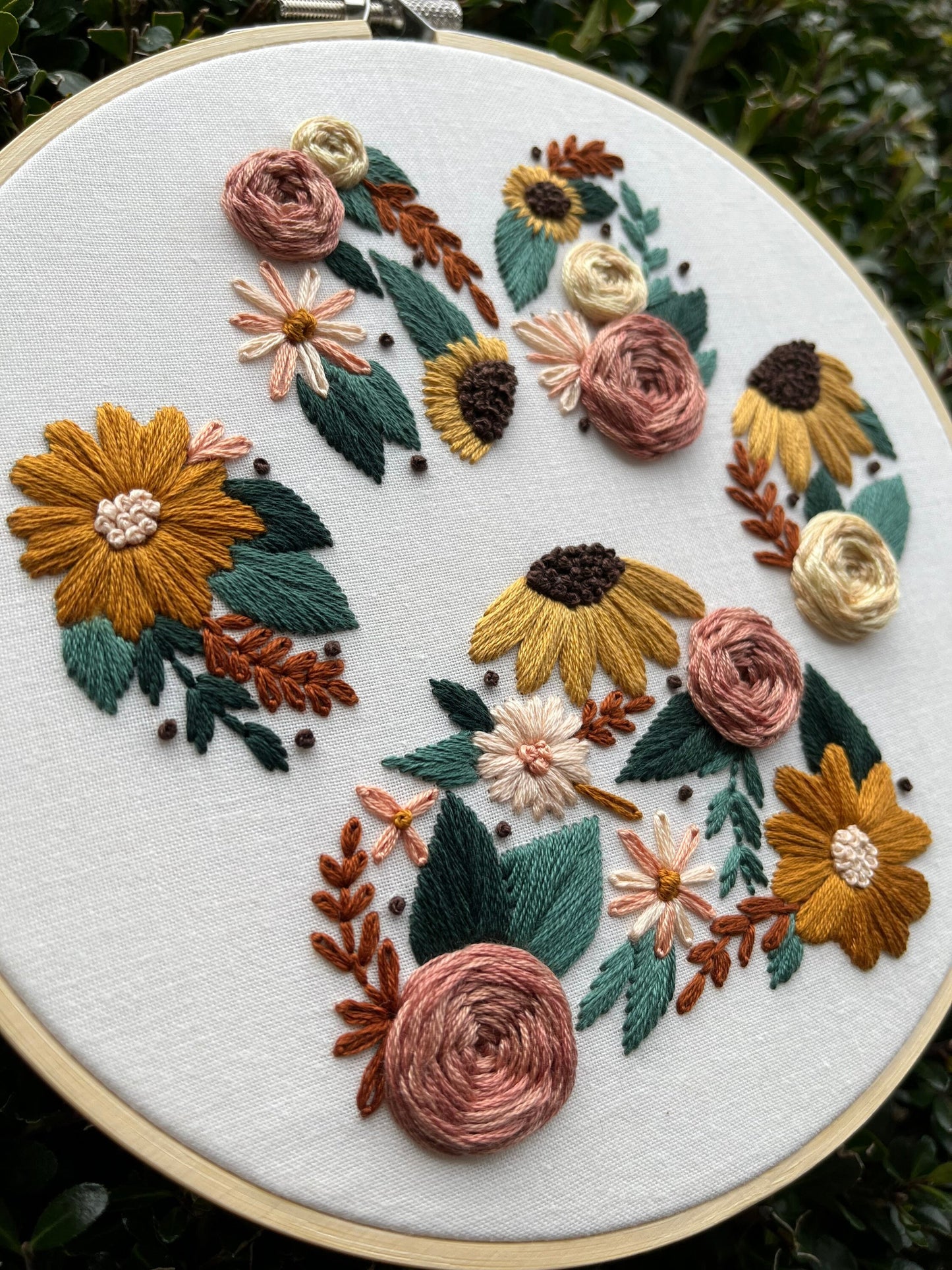 PDF Pattern - Furry Friend Florals, Intermediate Embroidery Pattern