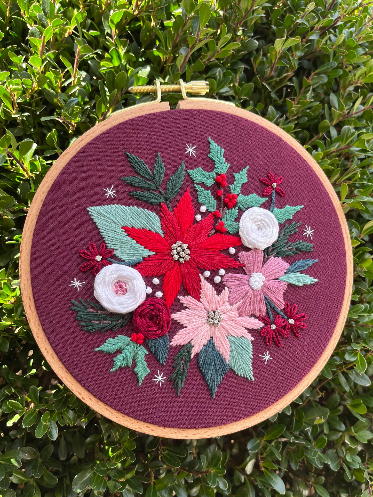PDF Pattern - Winter Berry Blooms, Intermediate Embroidery Pattern