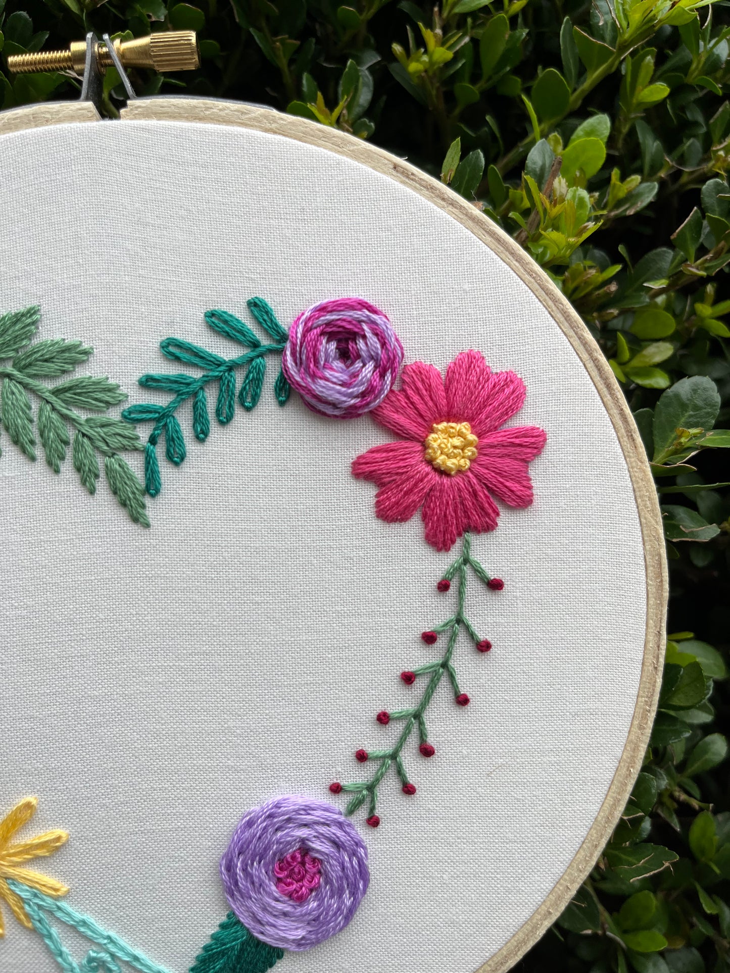 FULL KIT - Beginner's Heart Stitch Sampler/Stitch Along - DIY Embroidery Kit, Floral Embroidery, Embroidery Pattern