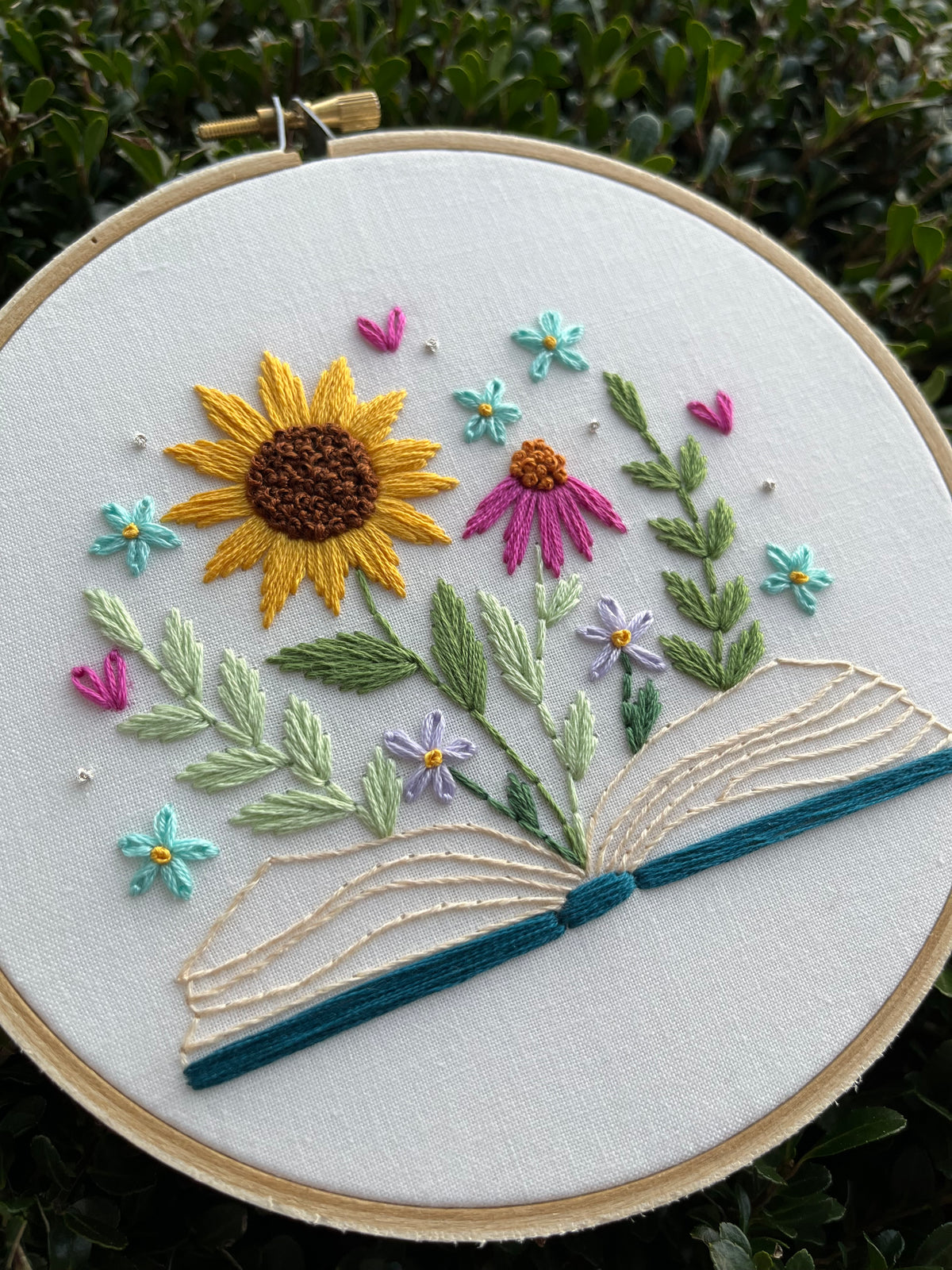 PDF Pattern - Bookish Blossoms, Beginner/Intermediate Floral Open Book ...