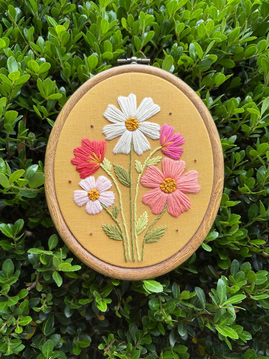 6”x4” Retro Floral Embroidery Hoop Art