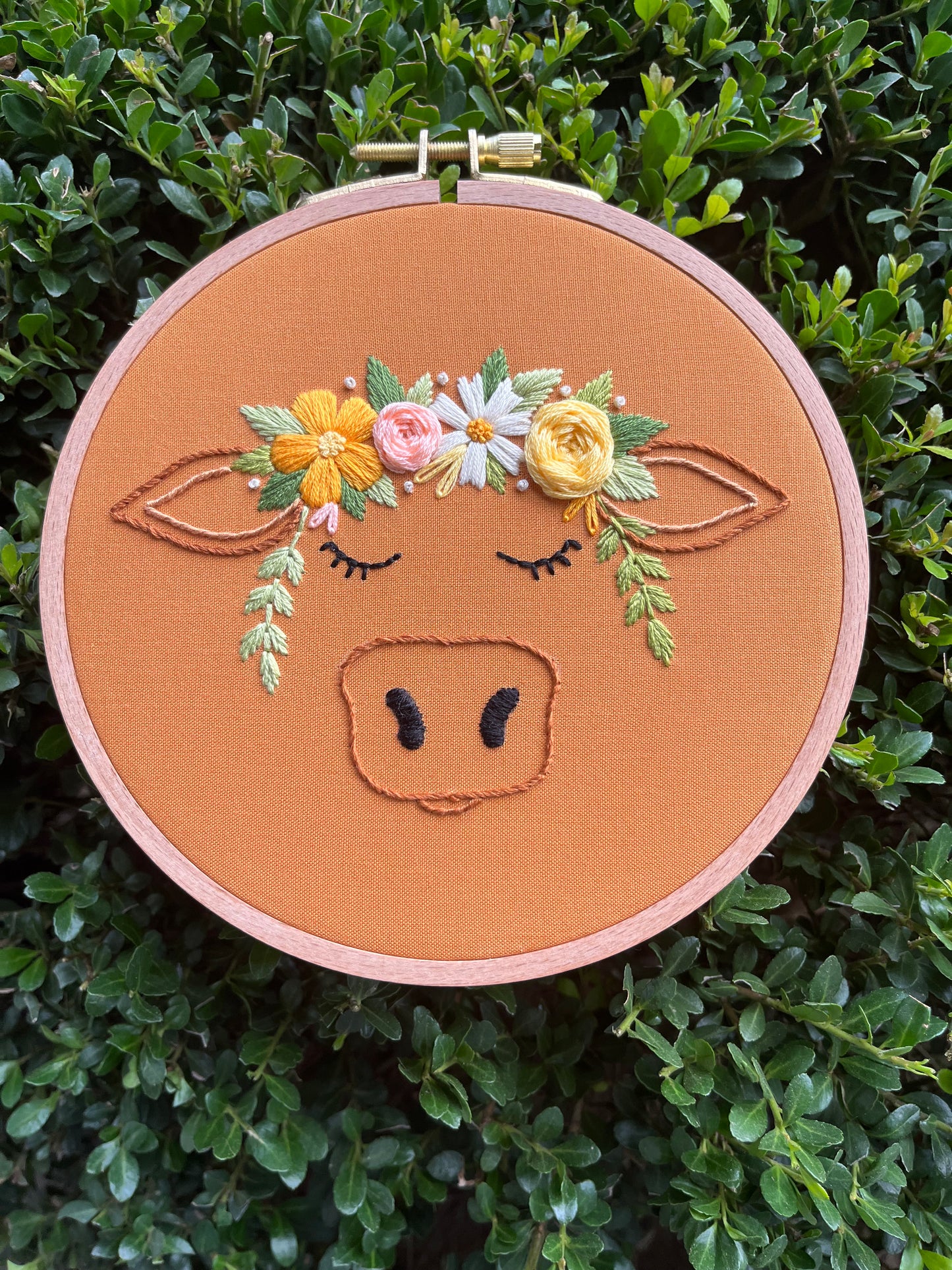 PDF Pattern - Blooming Bovine, Flower Crown Cow, Beginner/Intermediate Floral Hand Embroidery Pattern