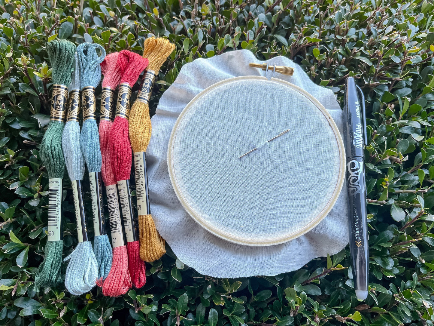 FULL KIT - Beginner's Bloom Embroidery Kit - DIY Embroidery Kit, Floral Embroidery, Embroidery Pattern