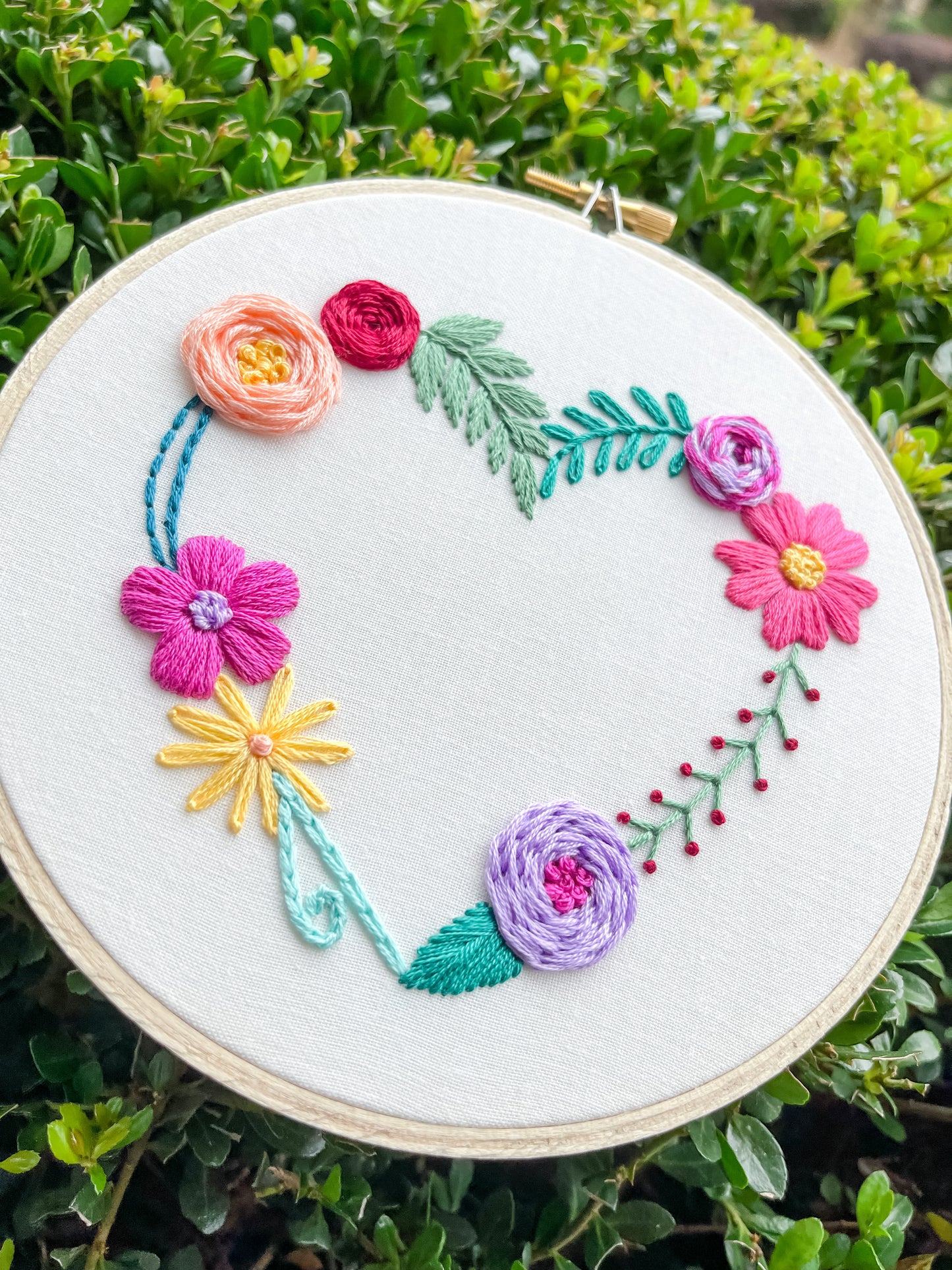 FULL KIT - Beginner's Heart Stitch Sampler/Stitch Along - DIY Embroidery Kit, Floral Embroidery, Embroidery Pattern